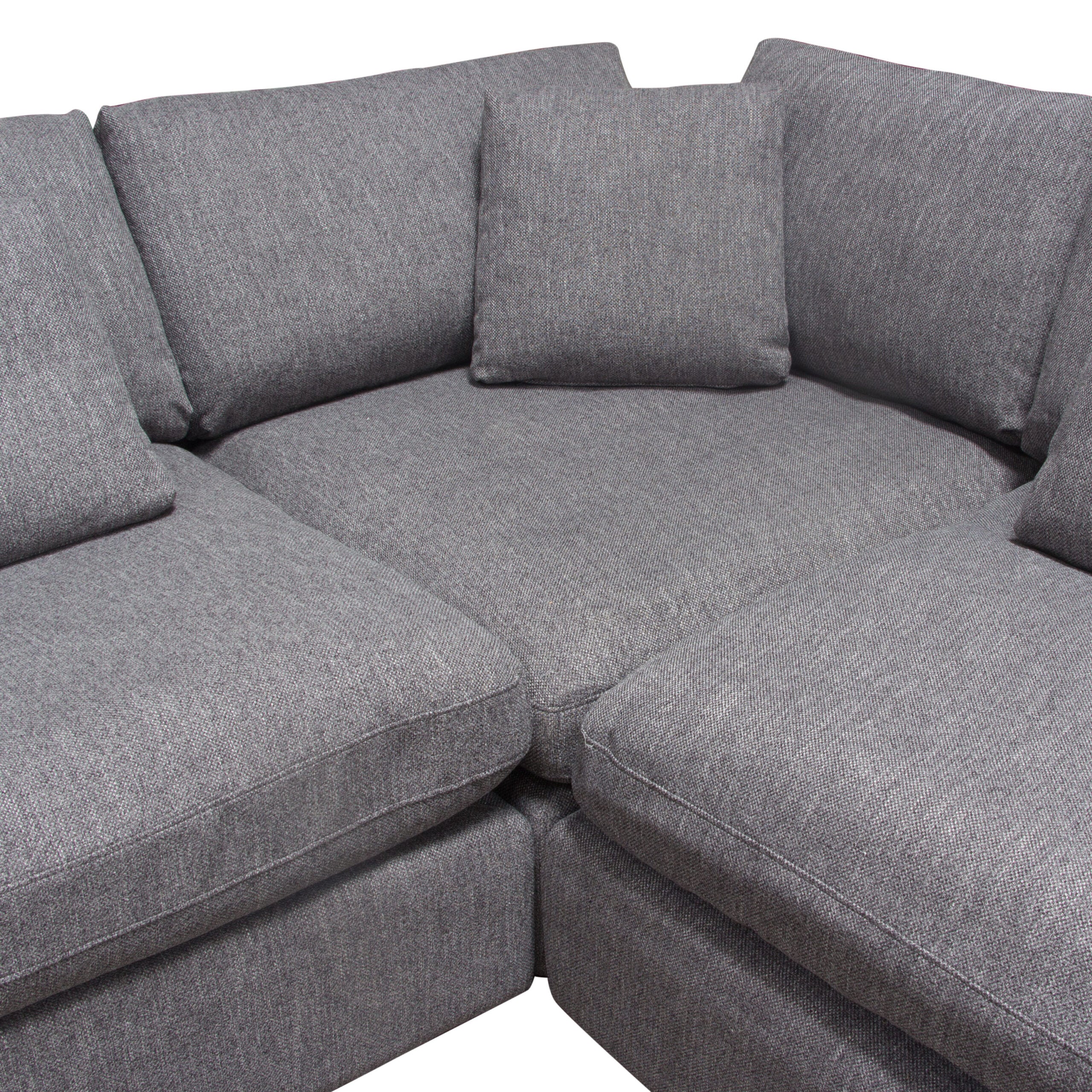Moderna Fabric Upholstered Sectional Sofa