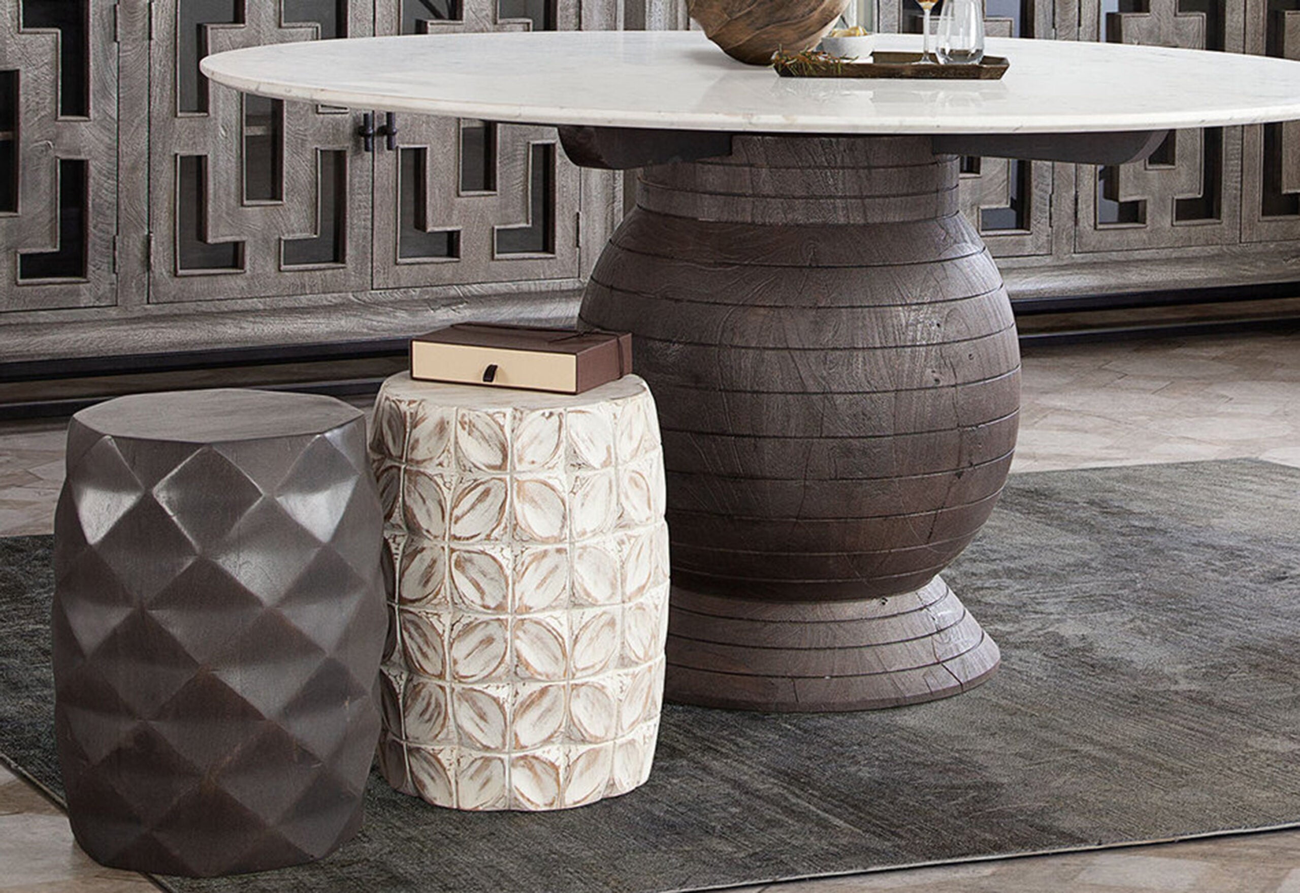 Moderna Round Marble Dining Table