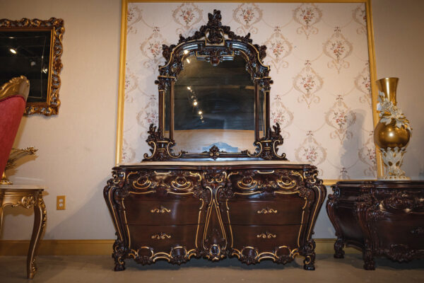 Grand Palace Bedroom Set - Image 3