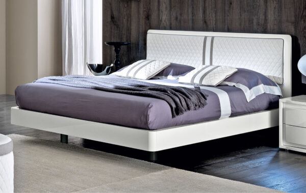 Dama Bianca Italian Living Room Set - Image 5