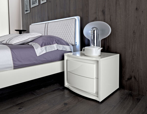 Dama Bianca Italian Living Room Set - Image 3